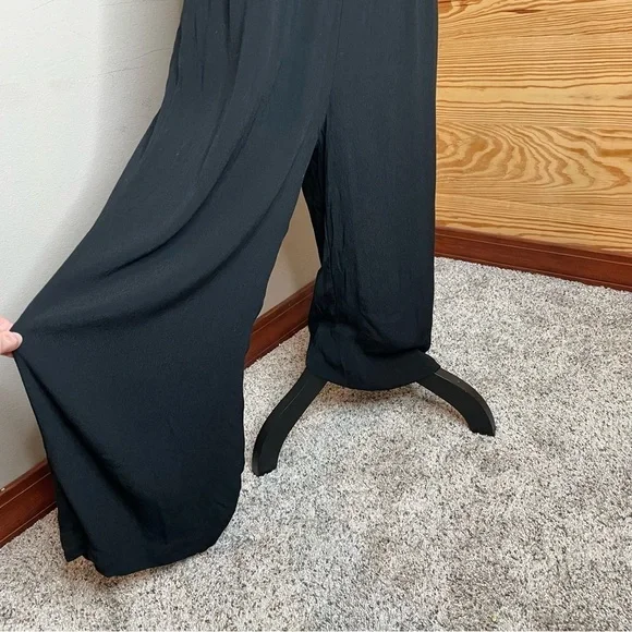 Madewell Smocked Crop Wide Leg Jumpsuit in True Black 2 H1084